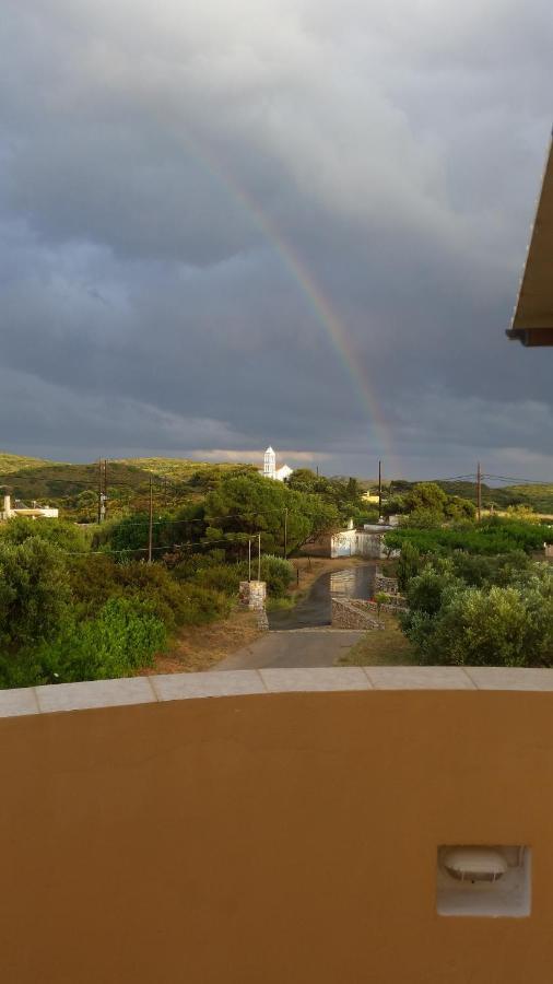 Emmanouil Apartment Kalamos  ภายนอก รูปภาพ